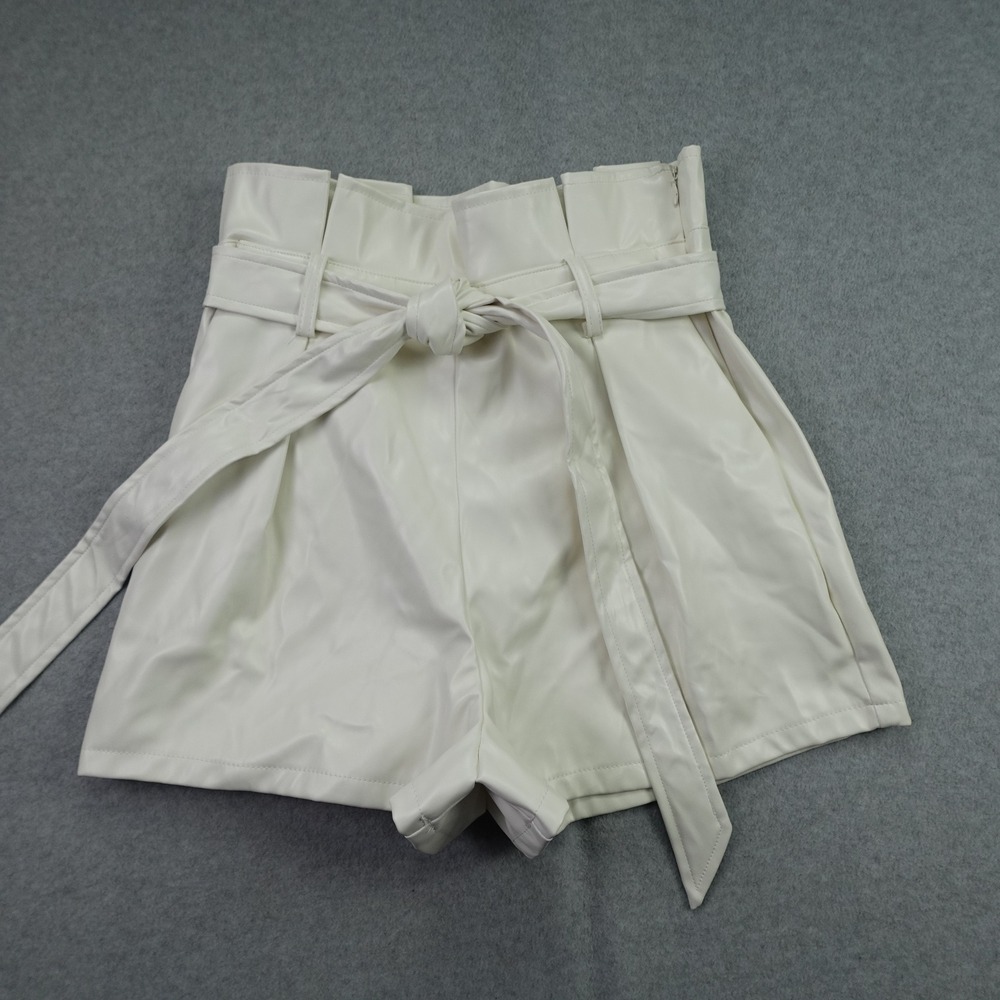 Idem Ditto Shorts Womens Small Cream Faux Leather Paperbag Tie Waist